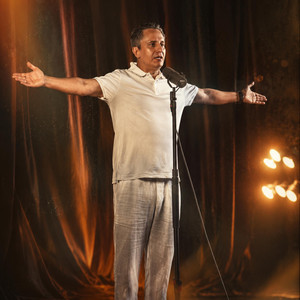 لا تسأليني كم أحبك by GHANI MAHDI