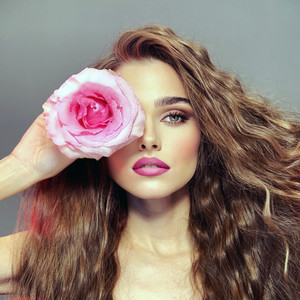 Theo Rose - As Renunta