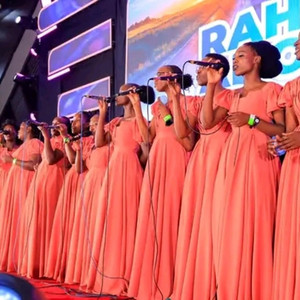 Kamanda wa vita by Clam Vevo