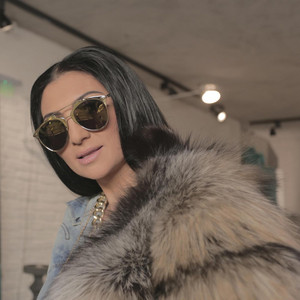 Sofi Marinova - Черен етикет (feat. 2 Step)