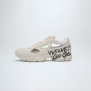 Go Go by VVELVET