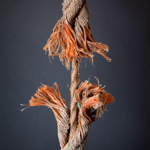 Uwera Sandie - Dangerous