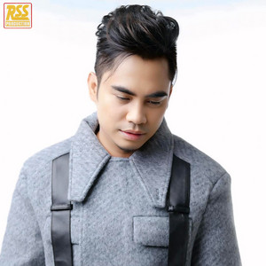ត្រឹមមួយនាទី by ឆាយ វីរៈយុទ្ធ