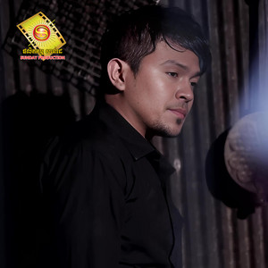 ខេមរៈ សិរីមន្ត - បានចិញ្ចៀនពេជ្រភ្លេចចិញ្ចៀនស្មៅ