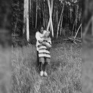 Sydney's Song by SkinnyMikadelox