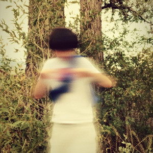 Invisible by offzeezee, elaquise