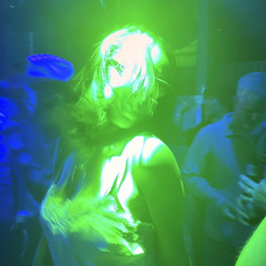That Girl x Come Closer - Slowed by Cakeyup