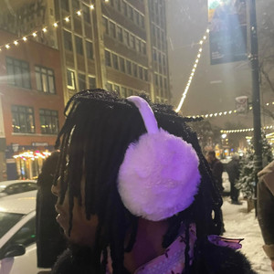 FuuBLonely - Has to be (feat. Azii)