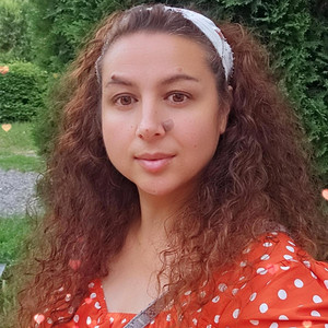 CORINA MOLDOVAN - Cei ce se încred în Domnul