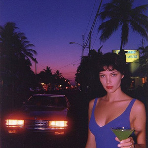 Effervescent Kiss by Champagne Romance