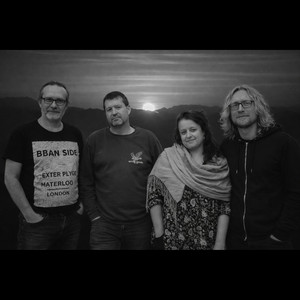 Minimal Point — Slunce zapadá (2026)