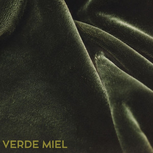 Verde Miel by Santiago Alfaro