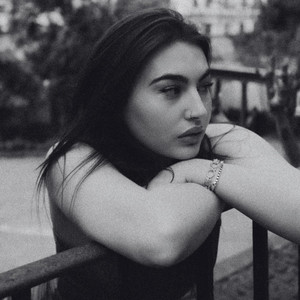 Gigi Moss - Walk Away