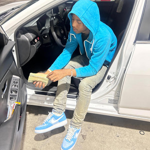 Double Up (feat. KelBandz)