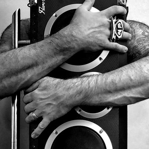 Holding On To Hope - Radio Edit by Nasty Pig, Inaya Day