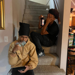2manyhoes