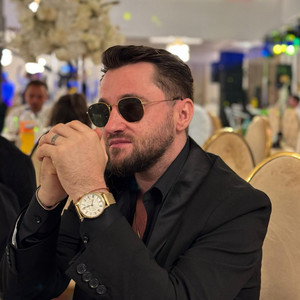 Doi prieteni s-or intalnit feat Florinel De La Sarmas