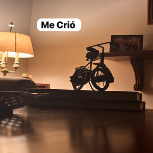 Me crió by nad1neee
