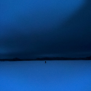 snow walk by sayo.
