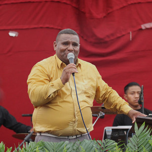 Hector Fuentes - No Te Olvides De Mi