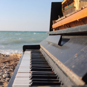 Amour Suave by The Pianist, Ted D'souza, ChillØut, D'Michel Leb