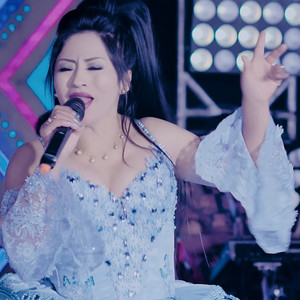 Dulce Mary Ysabel - Solo y Sin Consuelo / Donde Estaras