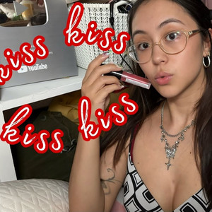 Tingly Lipgloss by TipToe Tingles ASMR