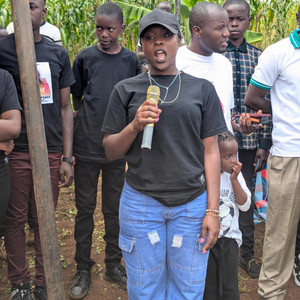 lewis amoit - Mpendwa