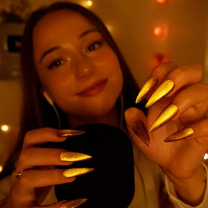 nail tapping by MaeveASMR
