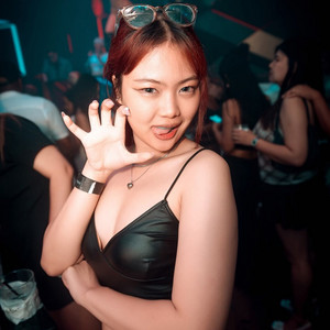 DJ Dugem Breakbeat Paling Gacor Sedunia