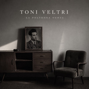 LA POLTRONA VUOTA by Toni Veltri