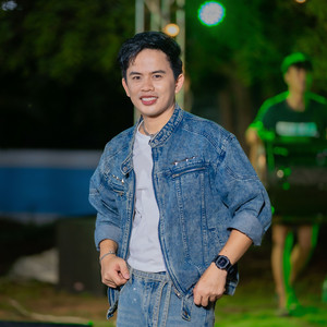 บ่เมาอ้ายบ่มา by เจมส์ จตุรงค์