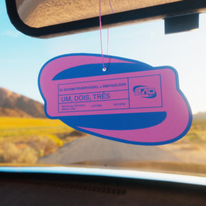UM, DOIS, TRÊS by 240 KM/H, DJ Achim Feuervogel, SMVGGLERS
