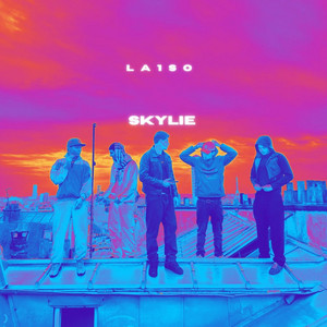 Portada de SKYLIE