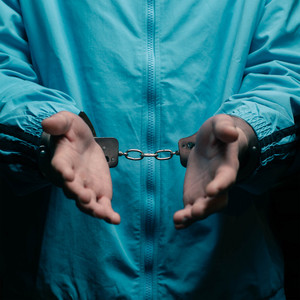 EZ A ROHADT (KÁBÍTÓ)