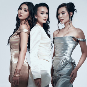 Сен мұңыңды бер маған