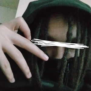 $awed Off by Little Beaze