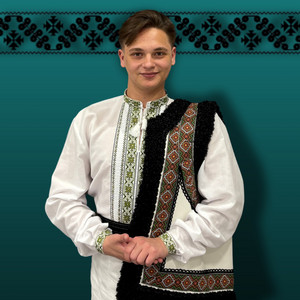 Andrian Buzgan Moldovanu - Sa Va Spun Ce Este in Sat