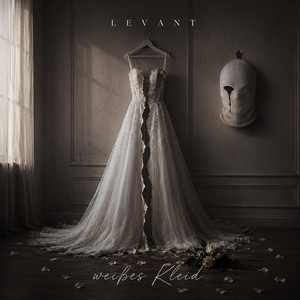Weißes Kleid by Levant