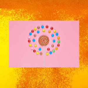 Elegant Background for Good Essentials album