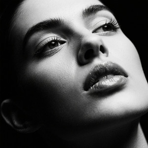 Drop berlayar ke sana ke sini