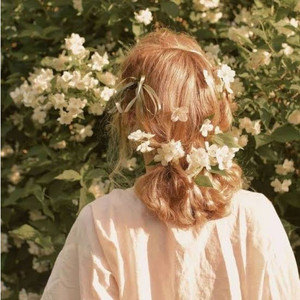Faceless Girl