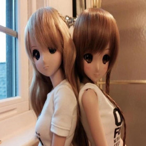 2Manyhoes // 2 多くの女性