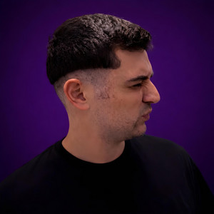 Moja Frizerka Je Rejverka