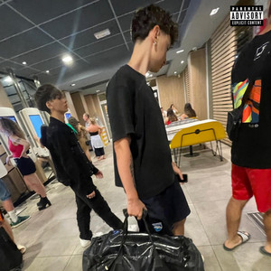 pile su pile by unemployed