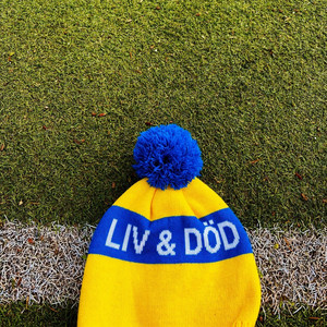 Hela vägen upp till toppen by Liv & Död