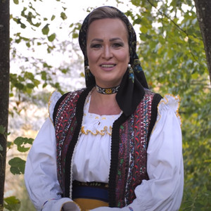 Maria Coman - M-Oi Fa' una Cu Pamantu