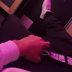 bussin by whotfis2k