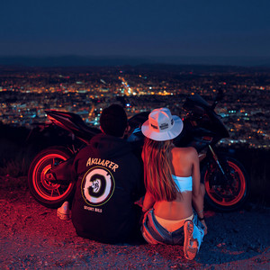 CUANDO LA NOCHE CAE by Valo Lòpez, JC ONE MUSIC