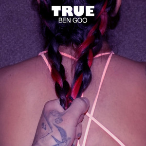 Portada de True